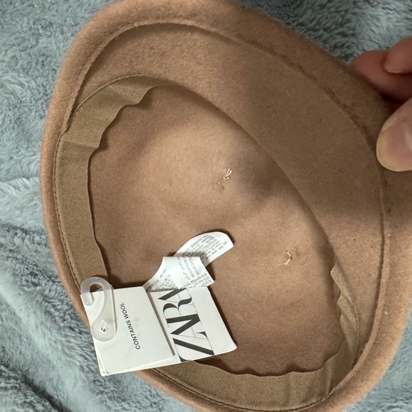 Zara Kids Tan Wool Hat - Picture 2 of 3